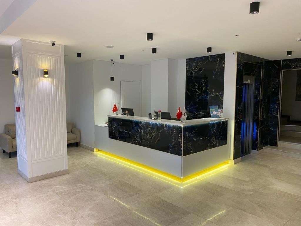 Nk Hotel Smirne Esterno foto