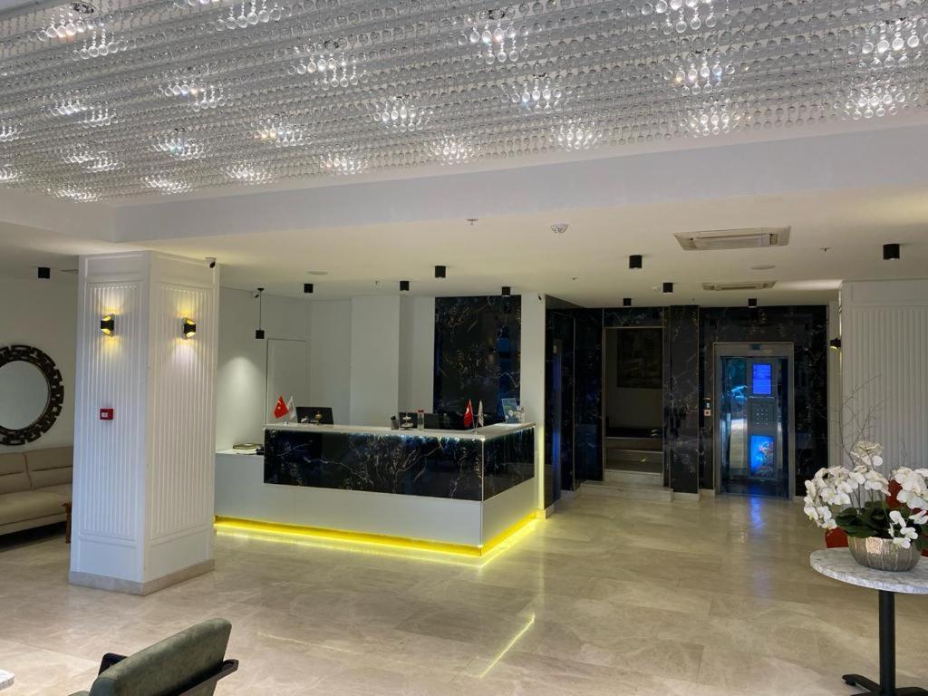 Nk Hotel Smirne Esterno foto