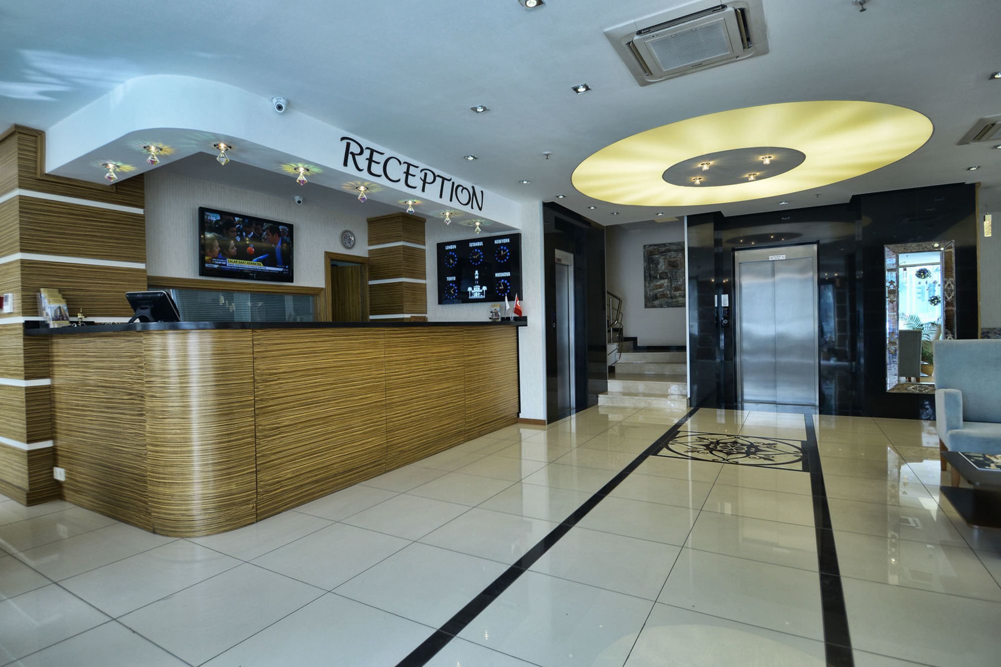 Nk Hotel Smirne Esterno foto